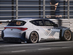 This-is-how-the-new-CUPRA-e-Racer-gears-up-to-compete_01_HQ