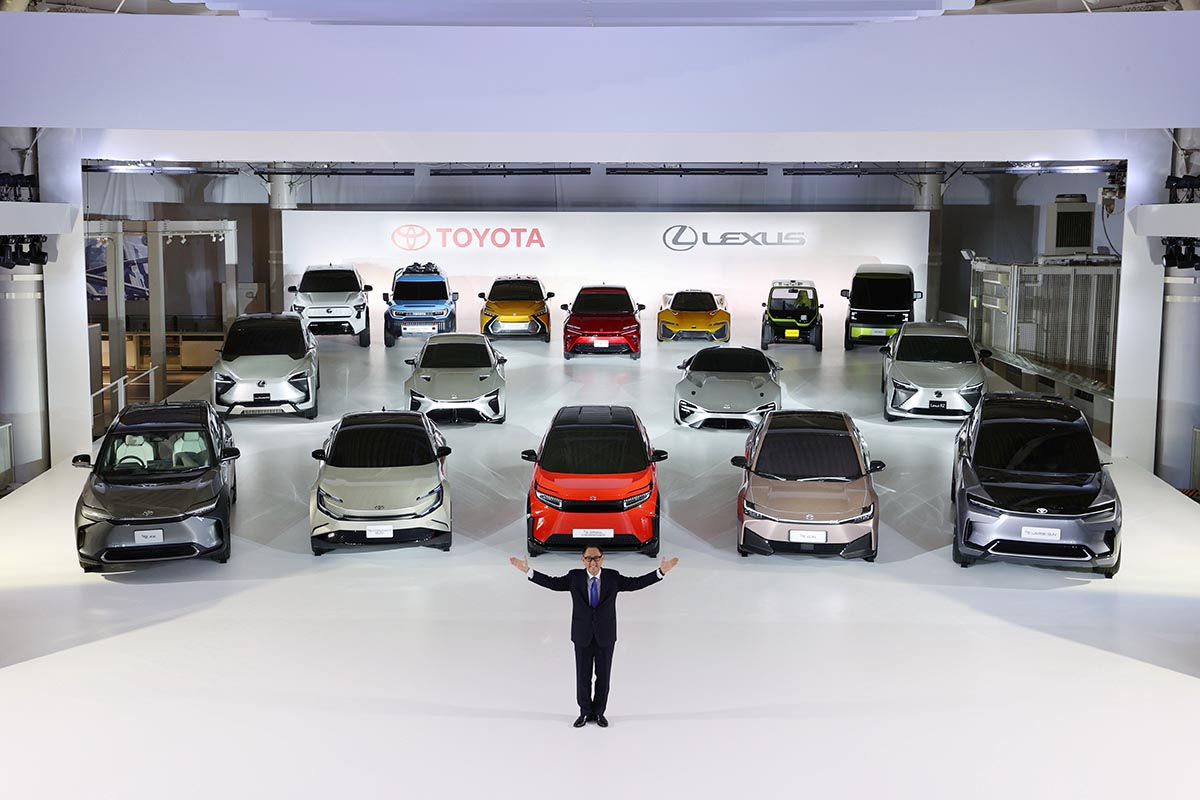 Toyota i els 30 models elèctrics de bateria pel 2030